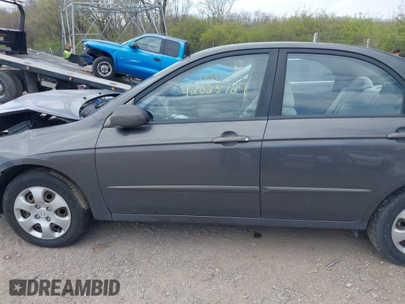 2006 Kia Spectra EX with VIN KNAFE121365346365, listed as a IAAI auction lot 42023727 with 87,345 mi miles and . Bid and sale history available at DreamBid. Image 15.