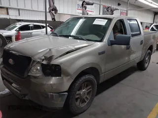 2007 Ford F-150 XLT with VIN 1FTRW12W87KB83112, listed as a IAAI auction lot 42660263 with 234,540 mi miles and . Bid and sale history available at DreamBid. Image 2.