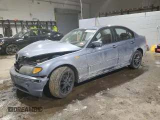 2005 BMW 3 Series 325xi with VIN WBAEU33405PR16909, listed as a Copart auction lot 41979005 with 0 mi miles and Salvage Title. Bid and sale history available at carsss.com. Image 1.