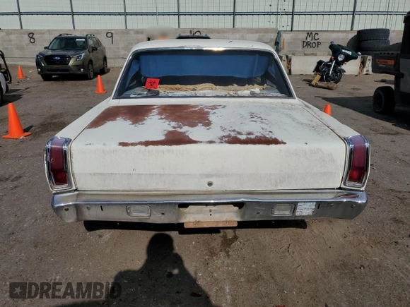 1972 Plymouth Valiant z VIN VL41C2R120484, wystawiony jako Copart lot #65548655 z przebiegiem 627 641 mil mil oraz Czysty tytuł • Clean title. Historia ofert i sprzedaży dostępna na DreamBid. Obrazek 6.