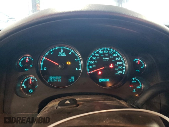 2014 GMC Yukon SLT with VIN 1GKS2CE01ER123696, listed as a Copart auction lot 63401554 with 177,174 mi miles and Salvage Title. Bid and sale history available at carsss.com. Image 9.