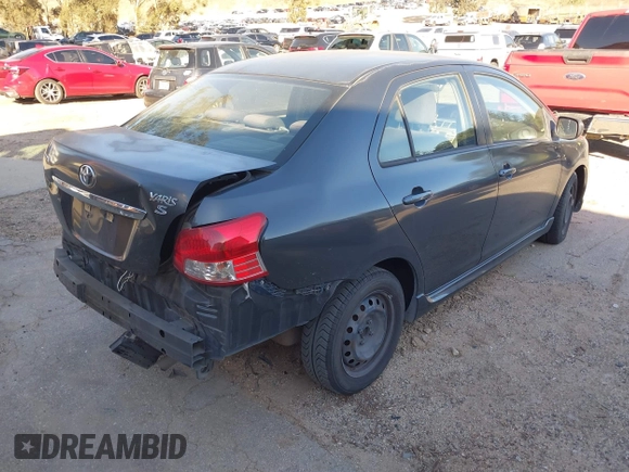 2008 Toyota Yaris with VIN JTDBT923781219667, listed as a IAAI auction lot 41637612 with 270,381 mi miles. Bid and sale history available at carsss.com. Image 4.