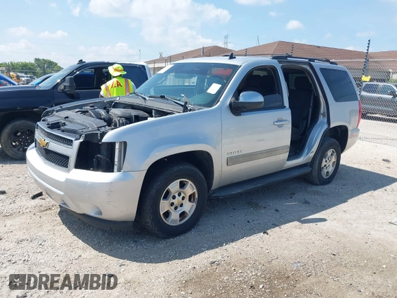 2013 Chevrolet Tahoe LS with VIN 1GNSCAE08DR153829, listed as a IAAI auction lot 42742266 with 216,821 mi miles and . Bid and sale history available at DreamBid. Image 17.