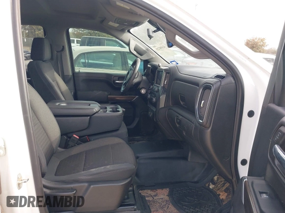 2019 Chevrolet Silverado 1500 LT with VIN 1GCUYDED4KZ153377, listed as a IAAI auction lot 41498723 with 106,582 mi miles. Bid and sale history available at carsss.com. Image 5.