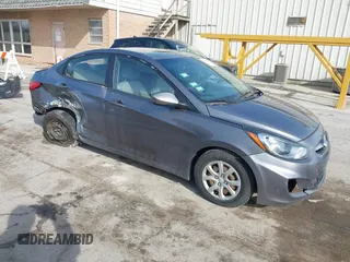 2013 Hyundai Accent GLS with VIN KMHCT4AE6DU467696, listed as a IAAI auction lot 41847411 with 83,959 mi miles. Bid and sale history available at carsss.com. Image 1.