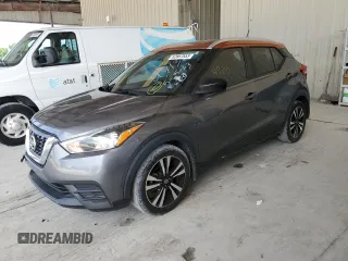 2019 Nissan Kicks SR with VIN 3N1CP5CU9KL471366, listed as a Copart auction lot 52667553 with 49,243 mi miles. Bid and sale history available at carsss.com. Image 1.