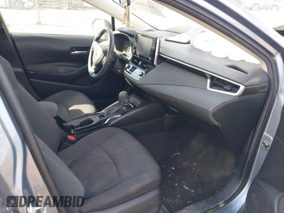 2020 Toyota Corolla LE with VIN JTDEPRAEXLJ026488, listed as a IAAI auction lot 41678973 with 136,982 mi miles and . Bid and sale history available at DreamBid. Image 5.
