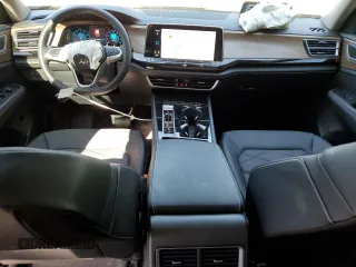 2024 Volkswagen Atlas SE with VIN 1V2JR2CA1RC598507, listed as a Copart auction lot 52904865 with 9,075 mi miles and Salvage title. Bid and sale history available at DreamBid. Image 8.