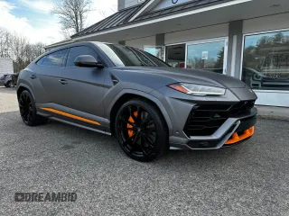 2019 Lamborghini Urus z VIN ZPBUA1ZLXKLA00924, wystawiony jako Copart lot #50454635 z przebiegiem 44 906 mil mil oraz Tytuł czysty. Historia ofert i sprzedaży dostępna na DreamBid. Obrazek 1.
