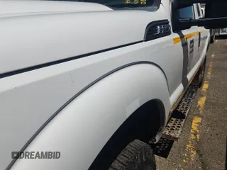 2014 Ford F-250 XL with VIN 1FT7X2B61EEB37353, listed as a IAAI auction lot 42587665 with 123,533 mi miles and . Bid and sale history available at DreamBid. Image 9.