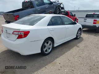2012 Toyota Camry L with VIN 4T1BF1FK2CU503544, listed as a IAAI auction lot 41968747 with 177,961 mi miles. Bid and sale history available at carsss.com. Image 4.