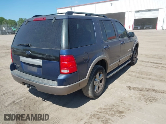 2004 Ford Explorer Eddie Bauer с VIN 1FMZU64K14UC17643, выставлен на аукционе IAAI как лот 42167001 с пробегом 227 563 миль миль и . История ставок и продаж доступна на DreamBid. Изображение 4.