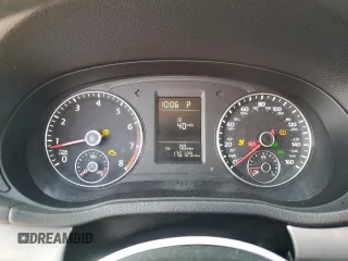 2014 Volkswagen Passat S с VIN 1VWAP7A37EC006897, выставлен на аукционе Copart как лот 53035155 с пробегом 176 129 миль миль и Списание • Salvage title. История ставок и продаж доступна на DreamBid. Изображение 9.