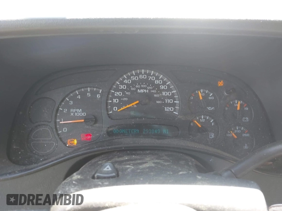2004 Chevrolet Suburban LT with VIN 1GNEC16ZX4J331121, listed as a IAAI auction lot 41929290 with 293,849 mi miles. Bid and sale history available at carsss.com. Image 7.