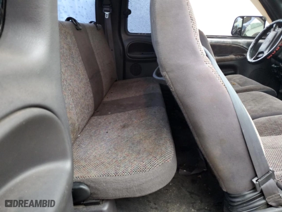 2002 Dodge Ram 2500 with VIN 3B7KF23C12M315396, listed as a Copart auction lot 81908144 with 358,284 mi miles and Salvage Title. Bid and sale history available at carsss.com. Image 10.
