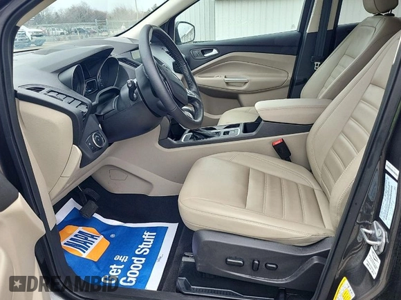 2019 Ford Escape SEL with VIN 1FMCU9HD4KUA48184, listed as a IAAI auction lot 42093675 with 71,067 mi miles. Bid and sale history available at carsss.com. Image 1.
