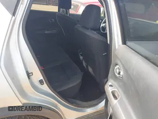 2013 Nissan Juke SL z VIN JN8AF5MV1DT208256, wystawiony jako IAAI lot #42272844 z przebiegiem 98 690 mil mil oraz . Historia ofert i sprzedaży dostępna na DreamBid. Obrazek 8.
