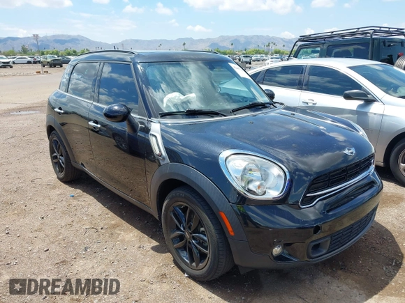2016 MINI Countryman S with VIN WMWZC3C58GWT08660, listed as a IAAI auction lot 42407283 with 66,588 mi miles and . Bid and sale history available at DreamBid. Image 6.