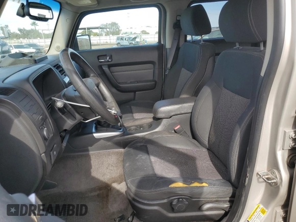 2006 Hummer H3 with VIN 5GTDN136568270854, listed as a Copart auction lot 42046995 with 121,806 mi miles and Salvage Title. Bid and sale history available at DreamBid. Image 7.