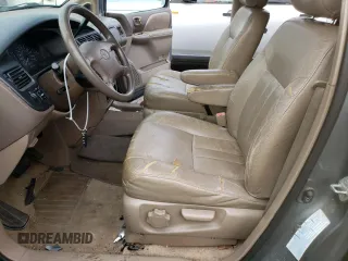 2000 Toyota Sienna LE with VIN 4T3ZF13C7YU235777, listed as a Copart auction lot 43792734 with 223,722 mi miles and Salvage Title. Bid and sale history available at carsss.com. Image 7.