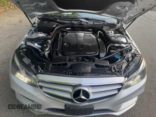 2016 Mercedes-Benz E 350 Luxury with VIN WDDHF8JB8GB198055, listed as a Copart auction lot 61106865 with 90,962 mi miles and Clean title. Bid and sale history available at DreamBid. Image 7.