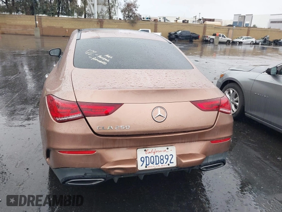 2023 Mercedes-Benz CLA 250 z VIN W1K5J4GB0PN329558, wystawiony jako IAAI lot #41776336 z przebiegiem 35 312 mil mil oraz . Historia ofert i sprzedaży dostępna na DreamBid. Obrazek 17.