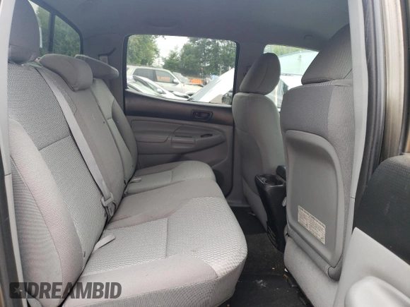 2013 Toyota Tacoma with VIN 3TMLU4EN5DM106850, listed as a Copart auction lot 61771865 with 153,507 mi miles and Salvage title. Bid and sale history available at DreamBid. Image 10.