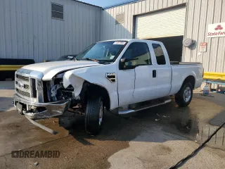 2010 Ford F-250 with VIN 1FTNX2A52AEB02752, listed as a Copart auction lot 71207984 with 236,763 mi miles and Salvage title. Bid and sale history available at DreamBid. Image 1.
