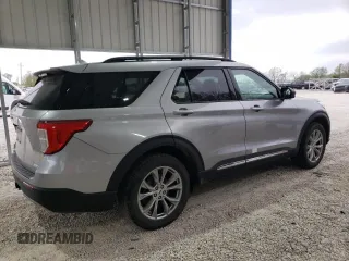 2020 Ford Explorer XLT z VIN 1FMSK8DH4LGC58191, wystawiony jako Copart lot #53809075 z przebiegiem 68 784 mil mil oraz Szkoda całkowita • Salvage title. Historia ofert i sprzedaży dostępna na DreamBid. Obrazek 3.