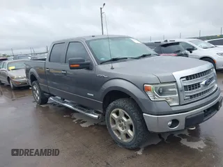 2014 Ford F-150 XL with VIN 1FTFW1ET1EKF46528, listed as a IAAI auction lot 41892142 with 171,642 mi miles and . Bid and sale history available at carsss.com. Image 1.