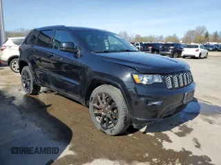 2017 Jeep Grand Cherokee Altitude z VIN 1C4RJFAG1HC895401, wystawiony jako Copart lot #53804045 z przebiegiem 71 331 mil mil oraz Szkoda całkowita • Salvage title. Historia ofert i sprzedaży dostępna na DreamBid. Obrazek 4.