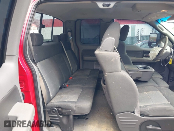 2008 Ford F-150 XLT with VIN 1FTPX14588FA31947, listed as a IAAI auction lot 42016845 with 129,723 mi miles. Bid and sale history available at carsss.com. Image 8.