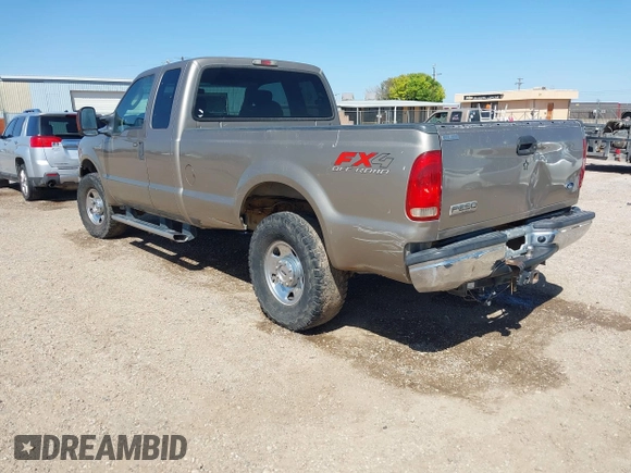 2006 Ford F-250 XL z VIN 1FTSX21546ED26258, wystawiony jako IAAI lot #41955012 z przebiegiem 186 711 mil mil oraz . Historia ofert i sprzedaży dostępna na DreamBid. Obrazek 3.