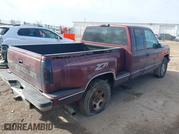 1997 Chevrolet Silverado 1500 with VIN 2GCEK19R5V1158174, listed as a IAAI auction lot 41461174 with 213,141 mi miles and . Bid and sale history available at DreamBid. Image 4.
