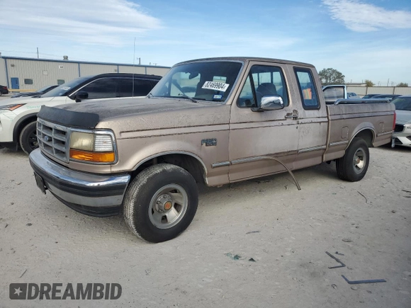 1993 Ford F-150 with VIN 1FTEX15N6PKA32381, listed as a Copart auction lot 82469904 with 0 mi miles and Clean Title. Bid and sale history available at carsss.com. Image 1.