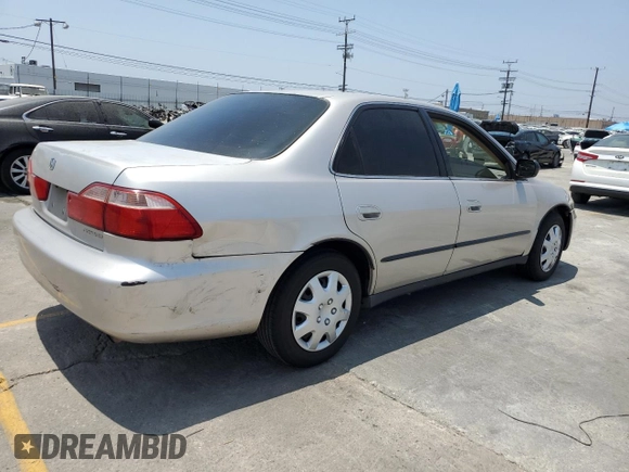 1998 Honda Accord LX с VIN 1HGCG5642WA059328, выставлен на аукционе Copart как лот 59868635 с пробегом 169 317 миль миль и Списание • Salvage title. История ставок и продаж доступна на DreamBid. Изображение 3.