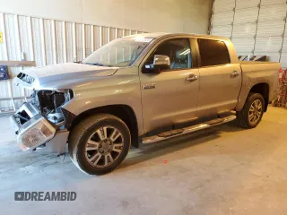 2015 Toyota Tundra Platinum z VIN 5TFGY5F11FX188886, wystawiony jako Copart lot #86793534 z przebiegiem 107 043 mil mil oraz Szkoda całkowita • Salvage title. Historia ofert i sprzedaży dostępna na DreamBid. Obrazek 1.