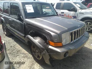 2007 Jeep Commander Sport z VIN 1J8HG48K67C685375, wystawiony jako IAAI lot #41677992 z przebiegiem 254 243 mil mil oraz . Historia ofert i sprzedaży dostępna na DreamBid. Obrazek 6.