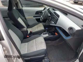2012 Toyota Prius One z VIN JTDKDTB31C1515979, wystawiony jako IAAI lot #42113818 z przebiegiem 184 528 mil mil oraz . Historia ofert i sprzedaży dostępna na DreamBid. Obrazek 5.