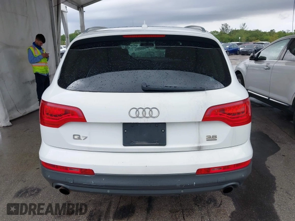 2010 Audi Q7 Premium Plus with VIN WA1LYAFE6AD007604, listed as a IAAI auction lot 41955633 with 240,433 mi miles and . Bid and sale history available at DreamBid. Image 16.