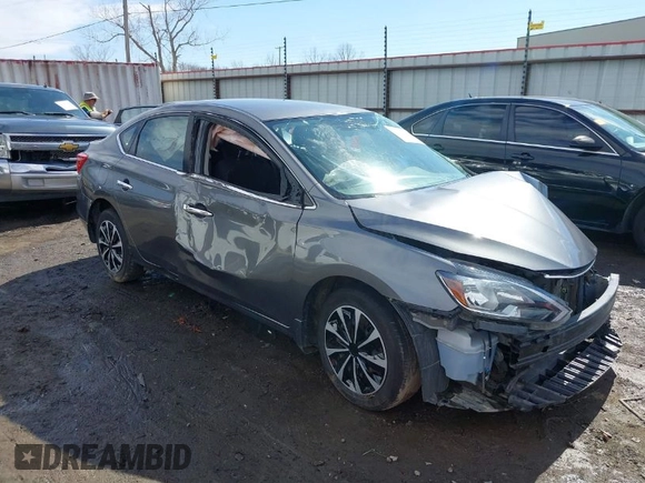 2019 Nissan Sentra SR with VIN 3N1AB7AP7KY385622, listed as a IAAI auction lot 41611546 with 70,796 mi miles. Bid and sale history available at carsss.com. Image 1.