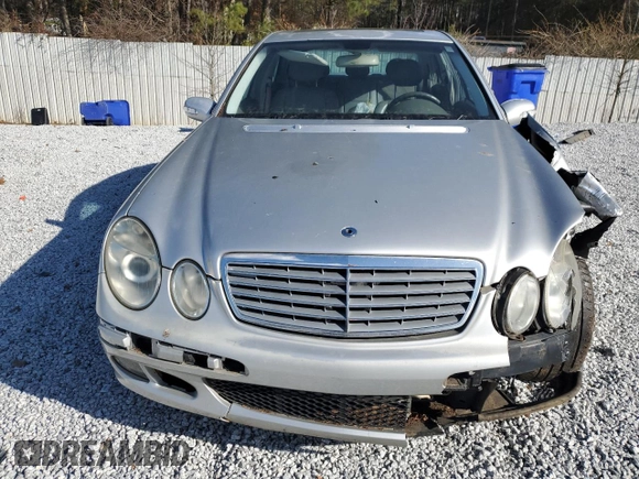 2003 Mercedes-Benz E-Class 5.0L with VIN WDBUF70J93A086939, listed as a Copart auction lot 87022834 with 0 mi miles and Salvage Title. Bid and sale history available at carsss.com. Image 5.