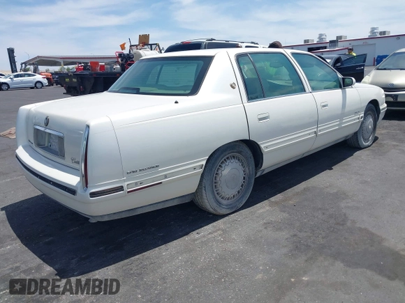 1999 Cadillac DeVille DHS z VIN 1G6KE54Y3XU714363, wystawiony jako IAAI lot #42257217 z przebiegiem 287 542 mil mil oraz . Historia ofert i sprzedaży dostępna na DreamBid. Obrazek 4.