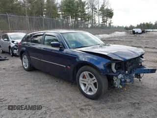 2006 Dodge Magnum R/T z VIN 2D4GV57216H474079, wystawiony jako IAAI lot #41888168 z przebiegiem 129 997 mil mil oraz . Historia ofert i sprzedaży dostępna na DreamBid. Obrazek 1.