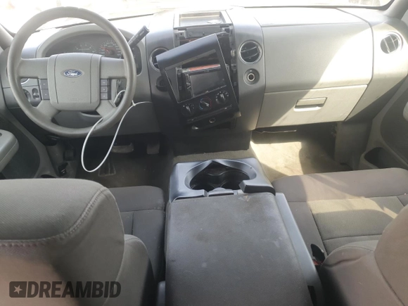 2005 Ford F-150 XLT with VIN 1FTPW12555KE82830, listed as a Copart auction lot 52312525 with Not Provided miles and Salvage Title. Bid and sale history available at carsss.com. Image 8.