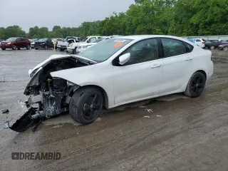 2015 Dodge Dart SXT z VIN 1C3CDFBB9FD211979, wystawiony jako Copart lot #58699055 z przebiegiem 129 308 mil mil oraz Szkoda całkowita • Salvage title. Historia ofert i sprzedaży dostępna na DreamBid. Obrazek 1.
