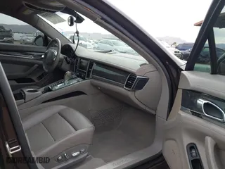 2011 Porsche Panamera Turbo with VIN WP0AC2A70BL090139, listed as a IAAI auction lot 41721430 with 65,160 mi miles. Bid and sale history available at carsss.com. Image 5.