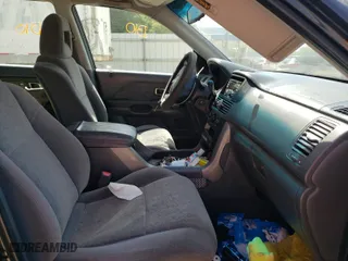 2004 Honda Pilot LX with VIN 2HKYF18194H570432, listed as a Copart auction lot 45927165 with 203,443 mi miles and Non Repairable. Bid and sale history available at carsss.com. Image 10.