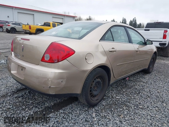 2007 Pontiac G6 1SV Value Leader with VIN 1G2ZF58B874156402, listed as a IAAI auction lot 41840367 with 139,527 mi miles. Bid and sale history available at carsss.com. Image 4.
