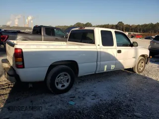 2000 Chevrolet Silverado 1500 with VIN 2GCEC19WXY1113447, listed as a Copart auction lot 77107304 with 242,406 mi miles and Salvage Title. Bid and sale history available at DreamBid. Image 3.